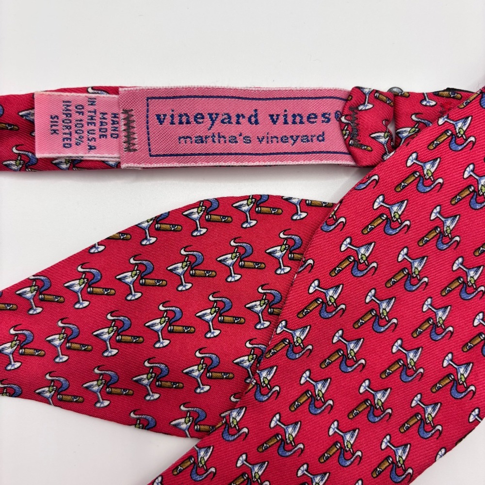 Vineyard Vines Mens Pink Martini Cigar Silk Bow Tie Adjustable Self Tie USA Made